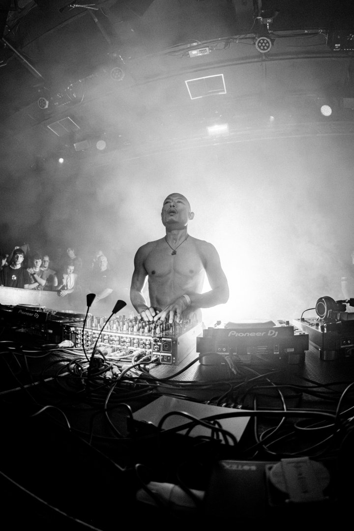 ¥ØU$UK€ ¥UK1MAT$U | ROXY Prague