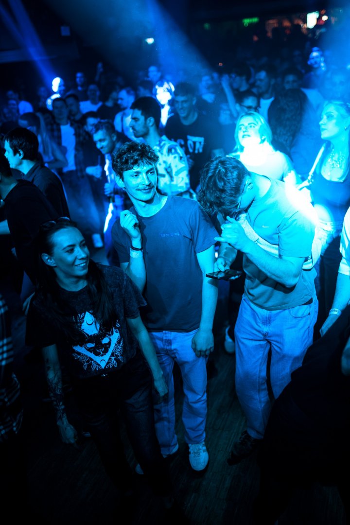 FRICTION: SYNERGY TOUR | ROXY Prague