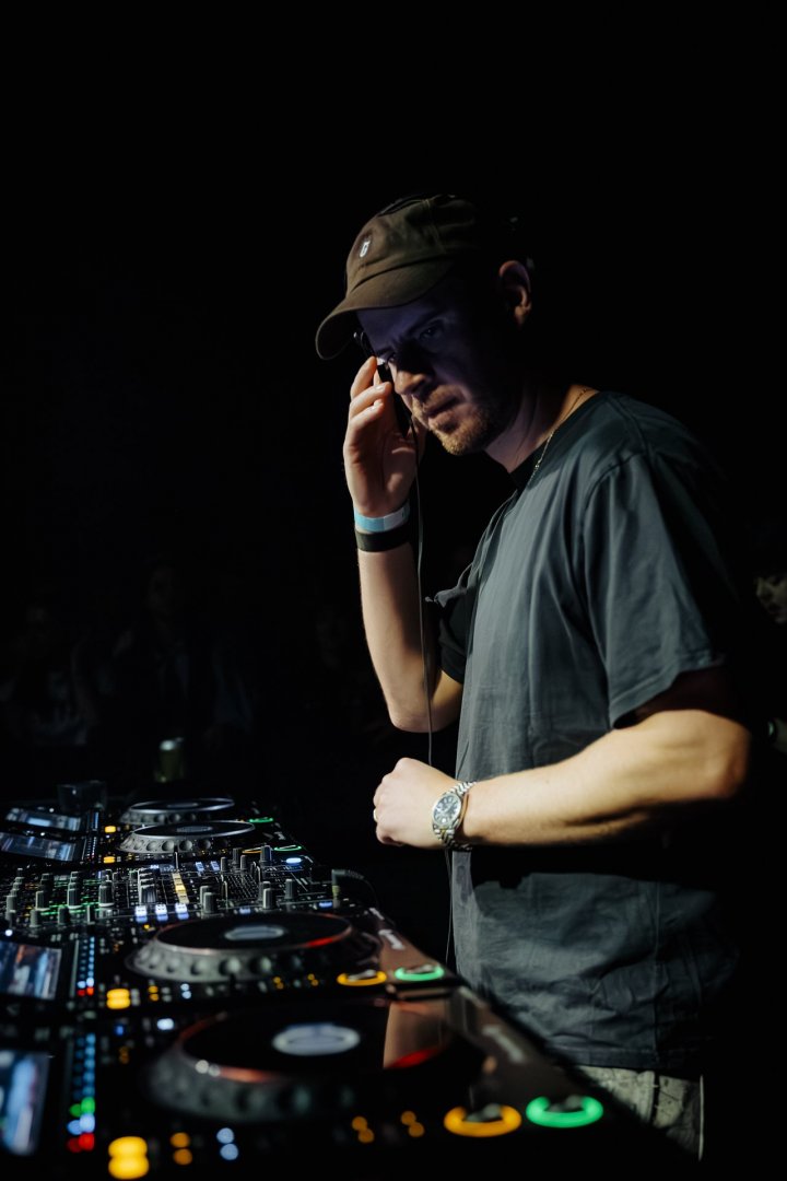 WILKINSON WEEKENDER: DAY 1 | ROXY Prague