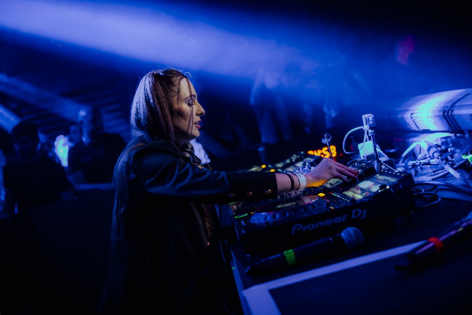 WILKINSON WEEKENDER: DAY 1 | ROXY Prague