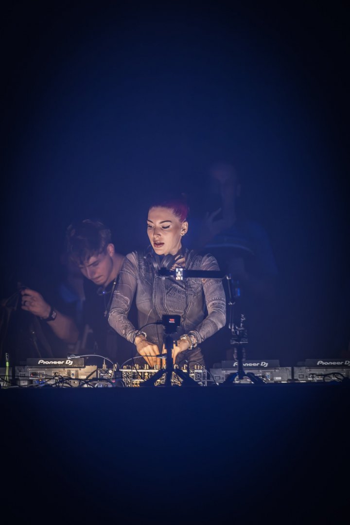 CLARA CUVÉ | ROXY Prague