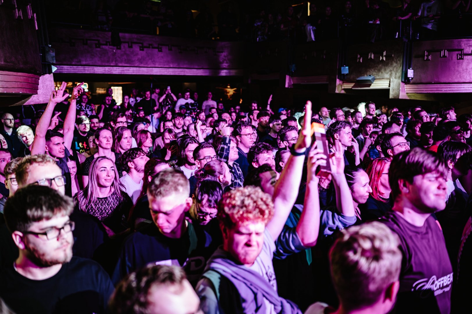 FOX STEVENSON | ROXY Prague