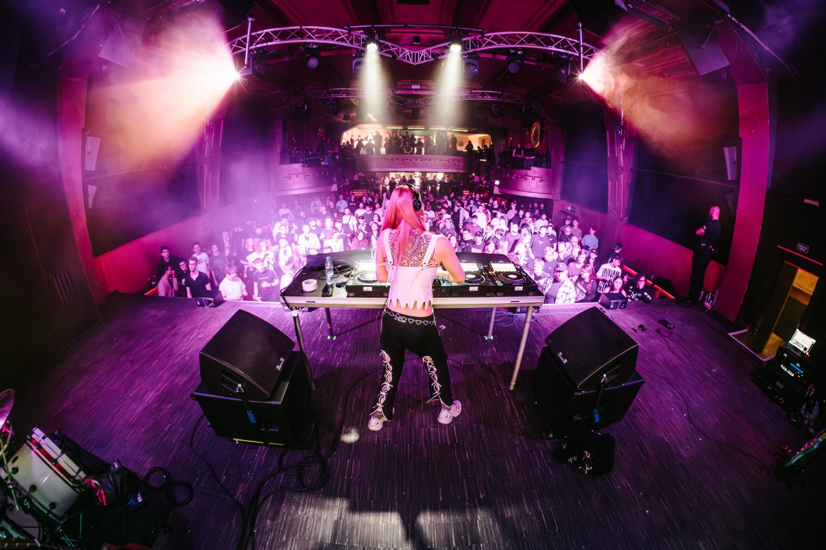 FOX STEVENSON | ROXY Prague