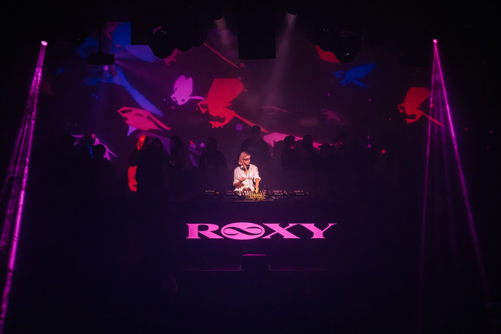 MALL GRAB | ROXY Prague