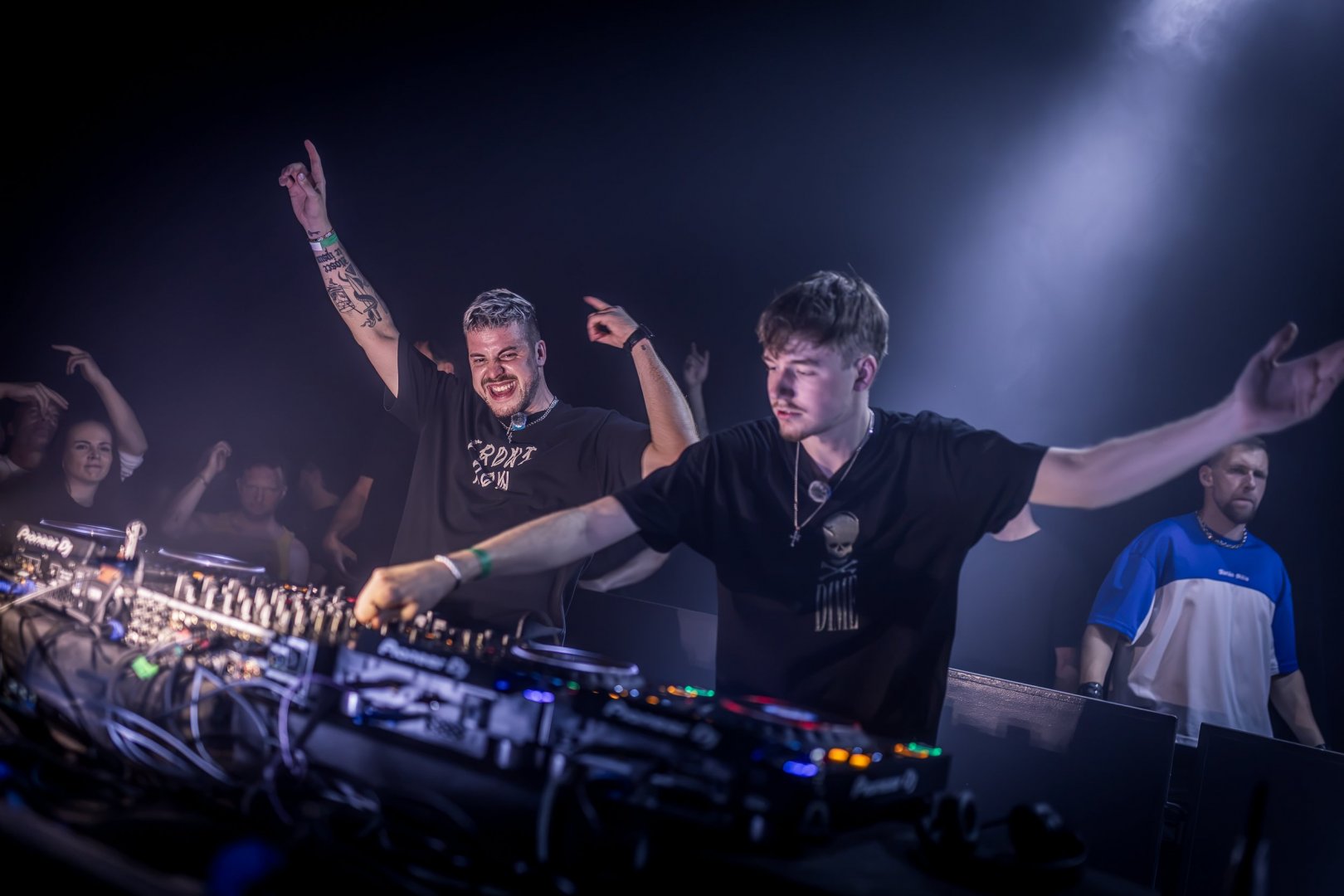 CLARA CUVÉ | ROXY Prague