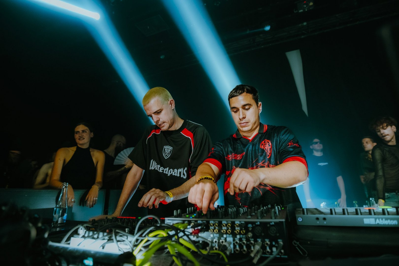 999999999 | ROXY Prague