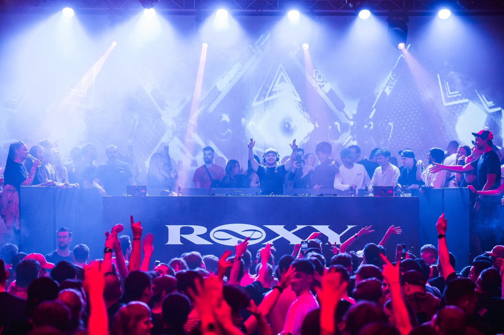 VIBE CHEMISTRY | ROXY Prague