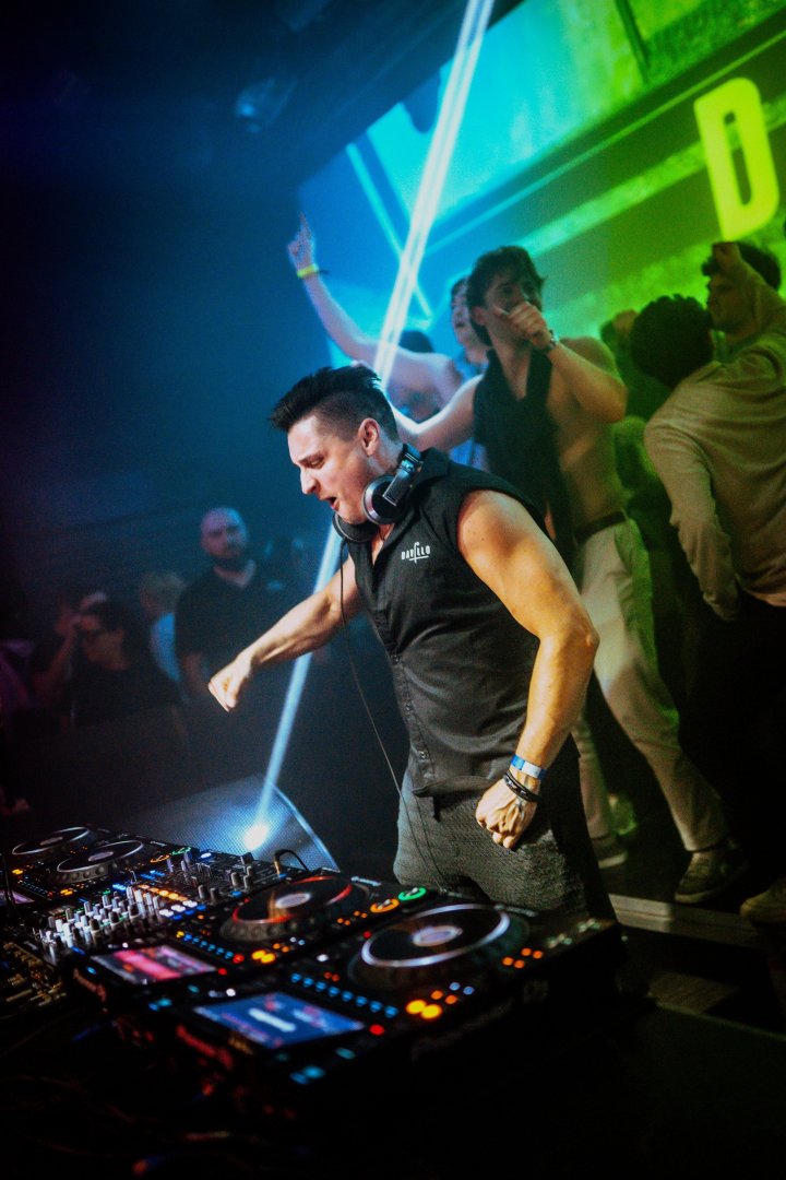 NONSENSE ARMY NIGHT | ROXY Prague