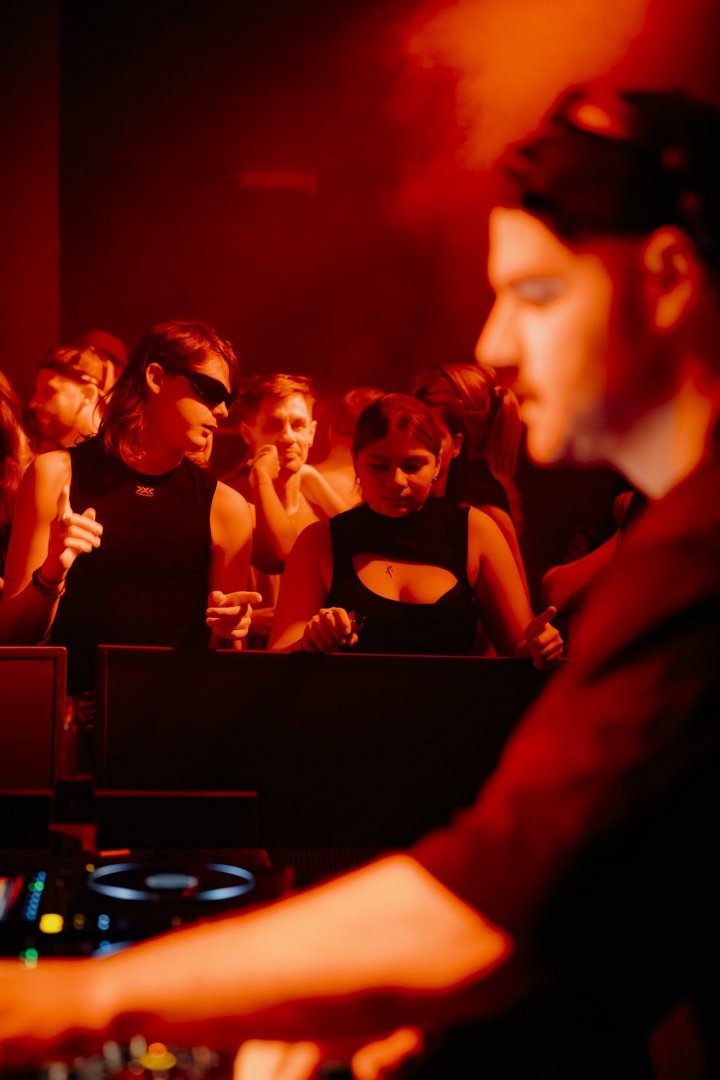 JOHANNES SCHUSTER | ROXY Prague