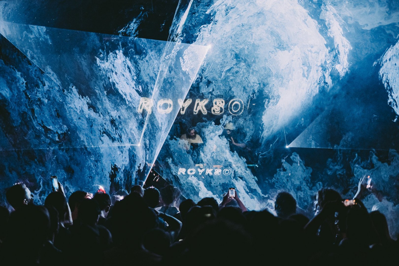 RÖYKSOPP | ROXY Prague