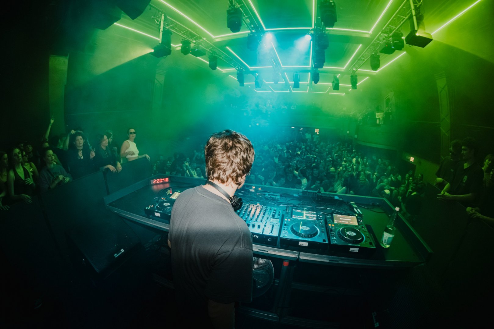 MALL GRAB | ROXY Prague