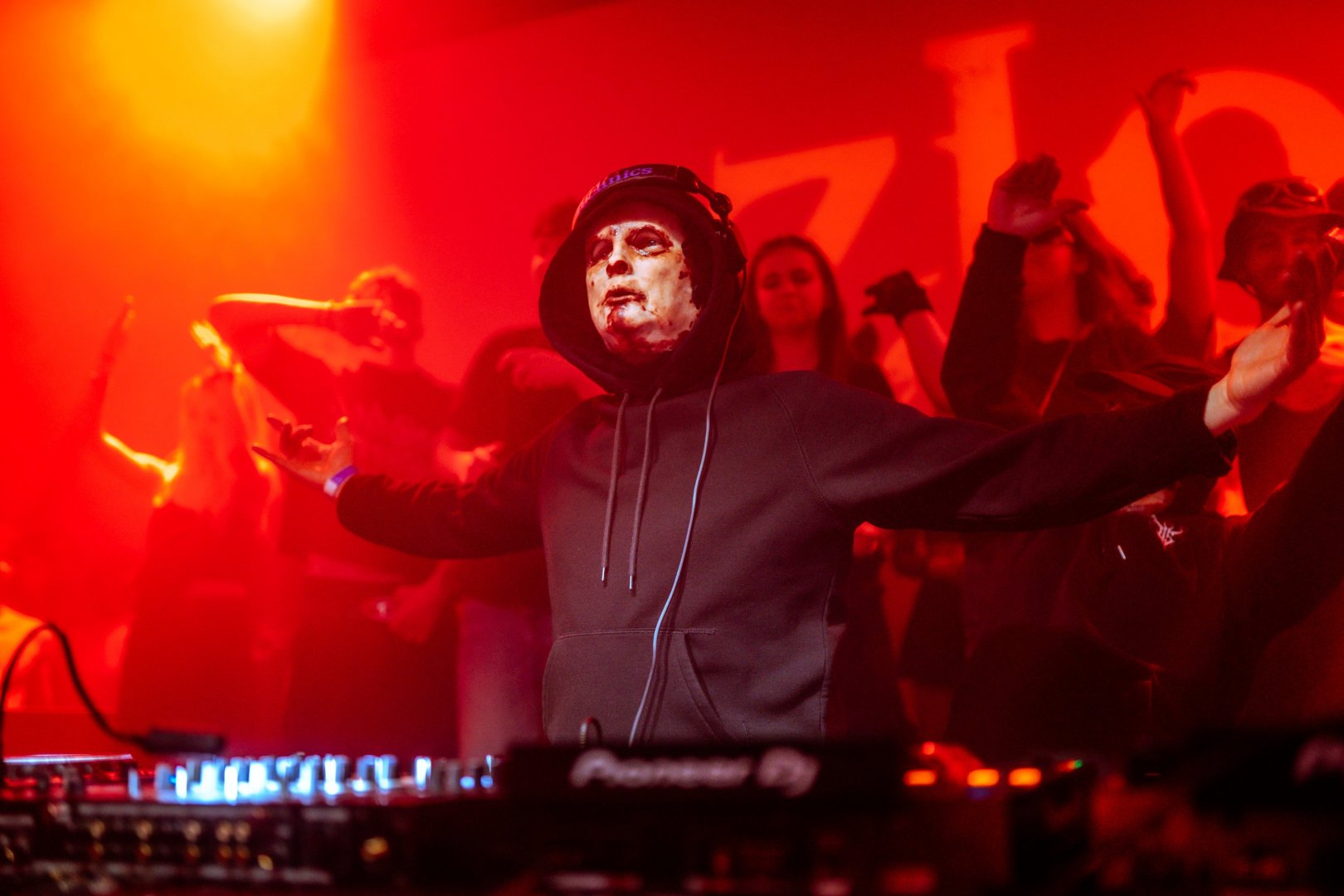 NONSENSE ARMY NIGHT | ROXY Prague