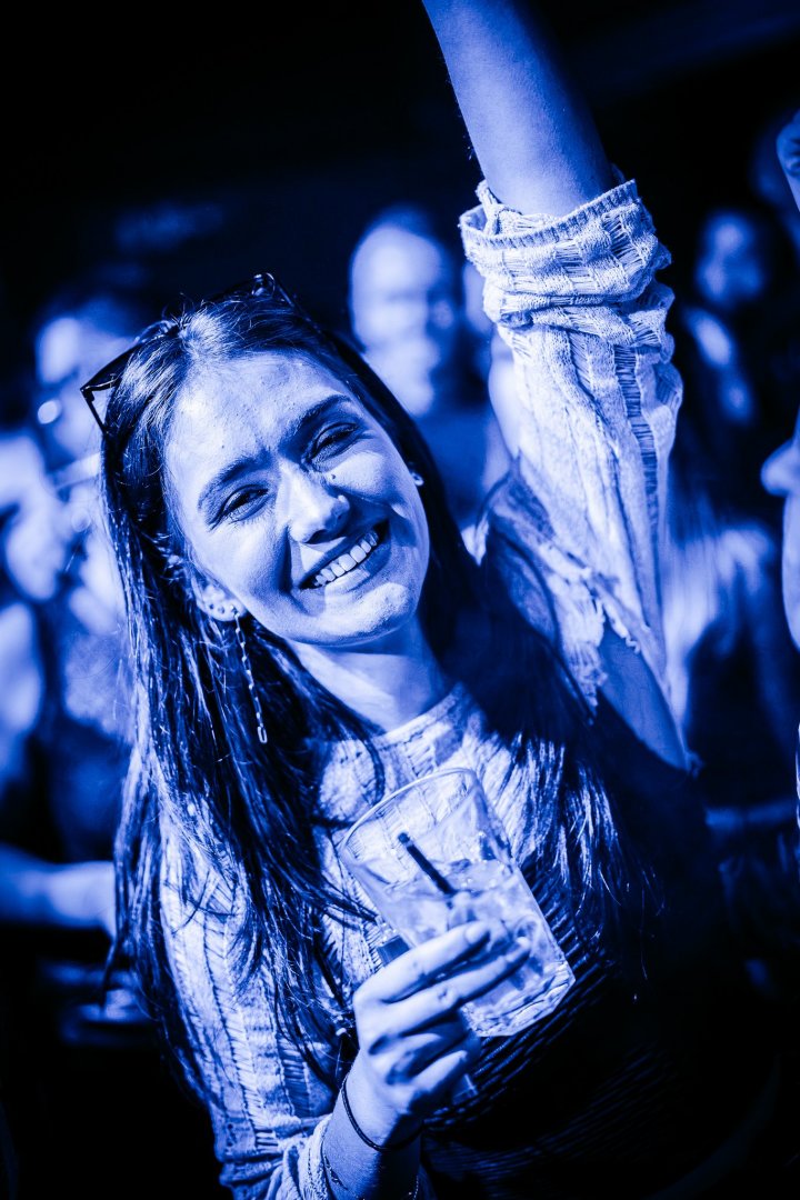 ELY OAKS | ROXY Prague