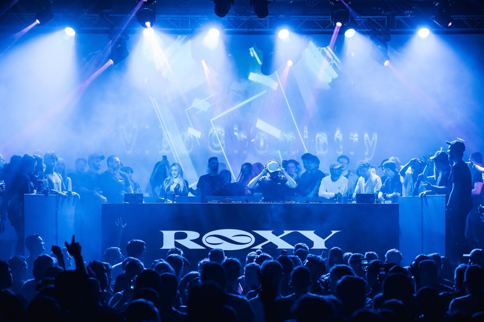 VIBE CHEMISTRY | ROXY Prague