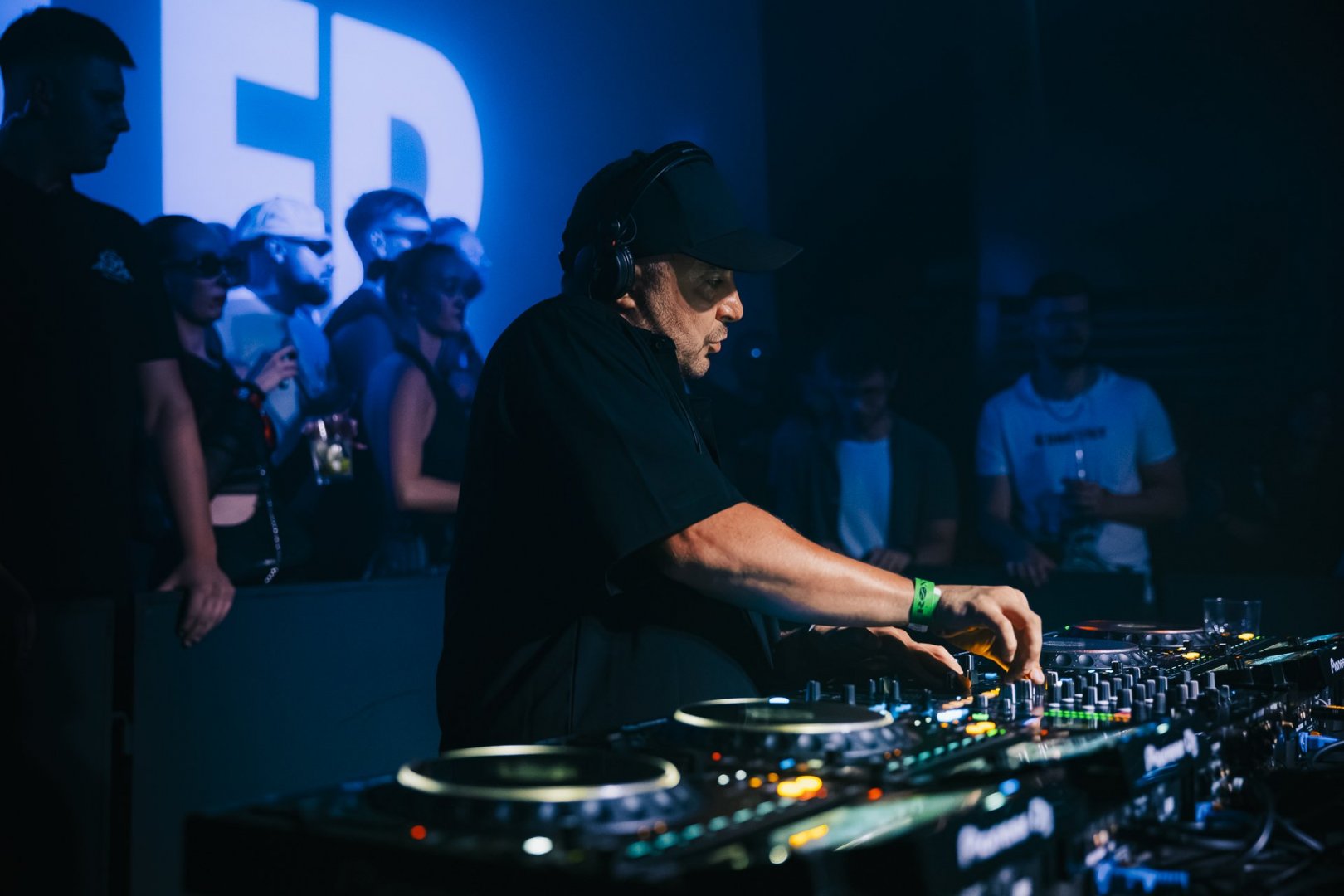 ANDY C & MC TONN PIPER | ROXY Prague