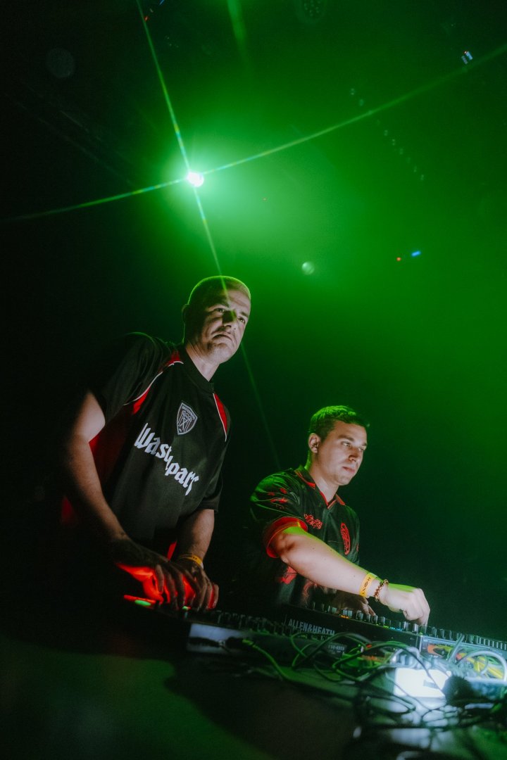 999999999 | ROXY Prague