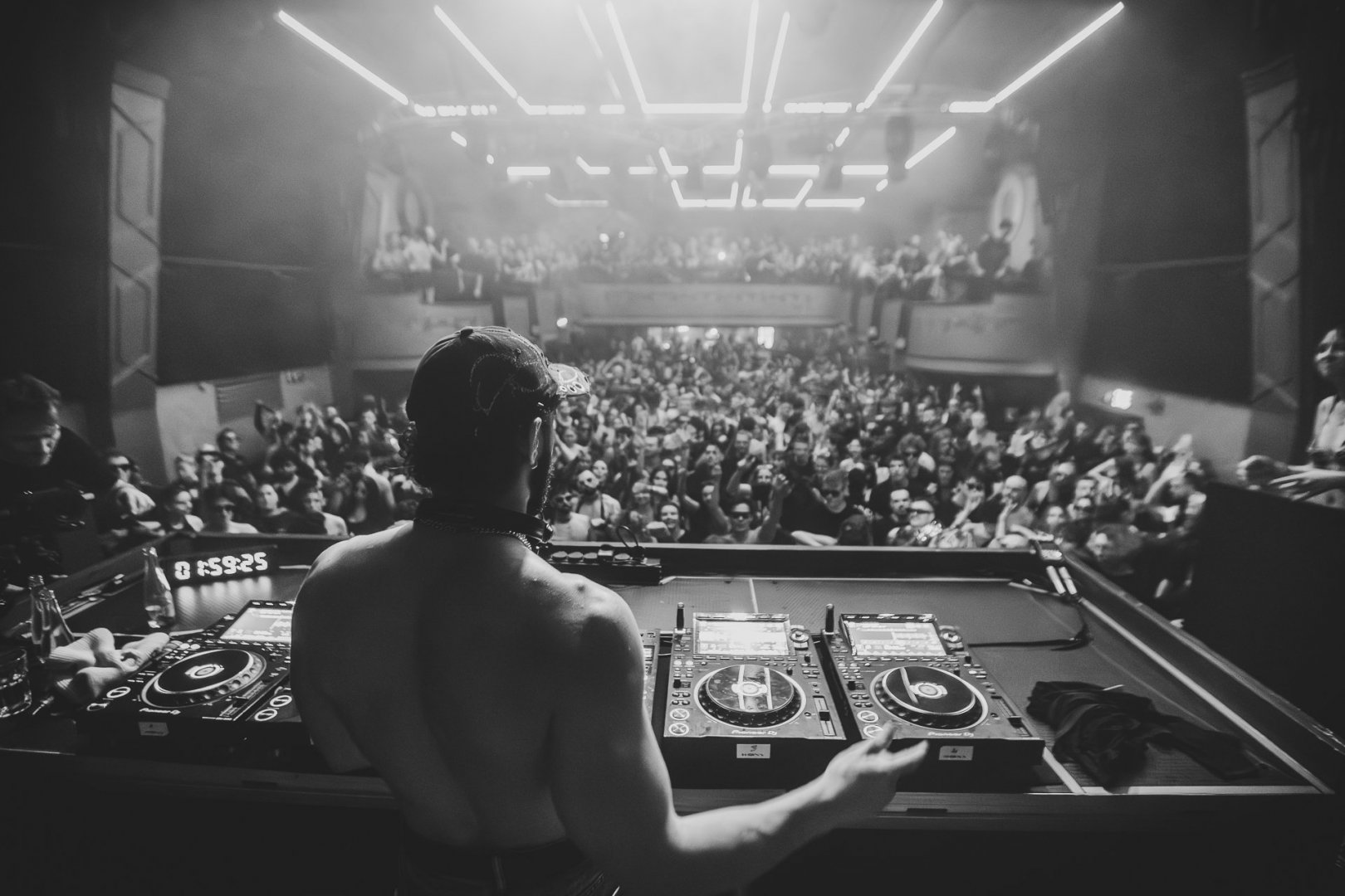 RESTRICTED | ROXY Prague