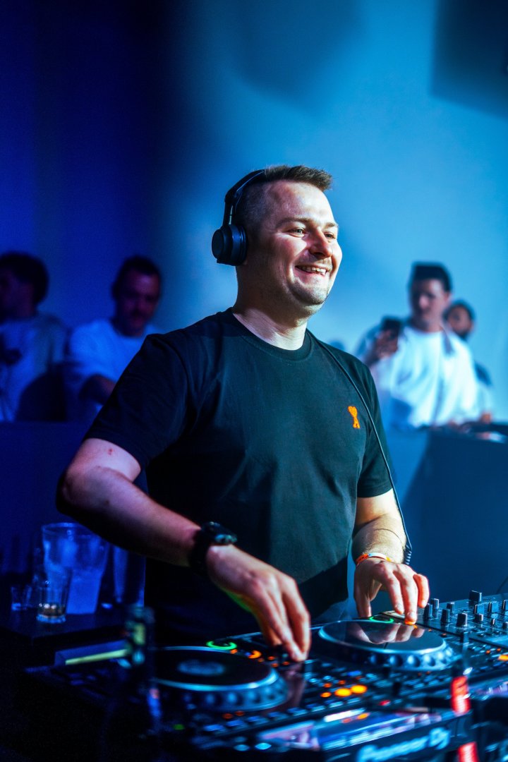 MAX STYLER | ROXY Prague