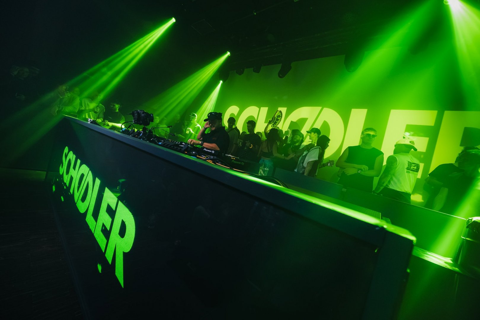ANDY C & MC TONN PIPER | ROXY Prague