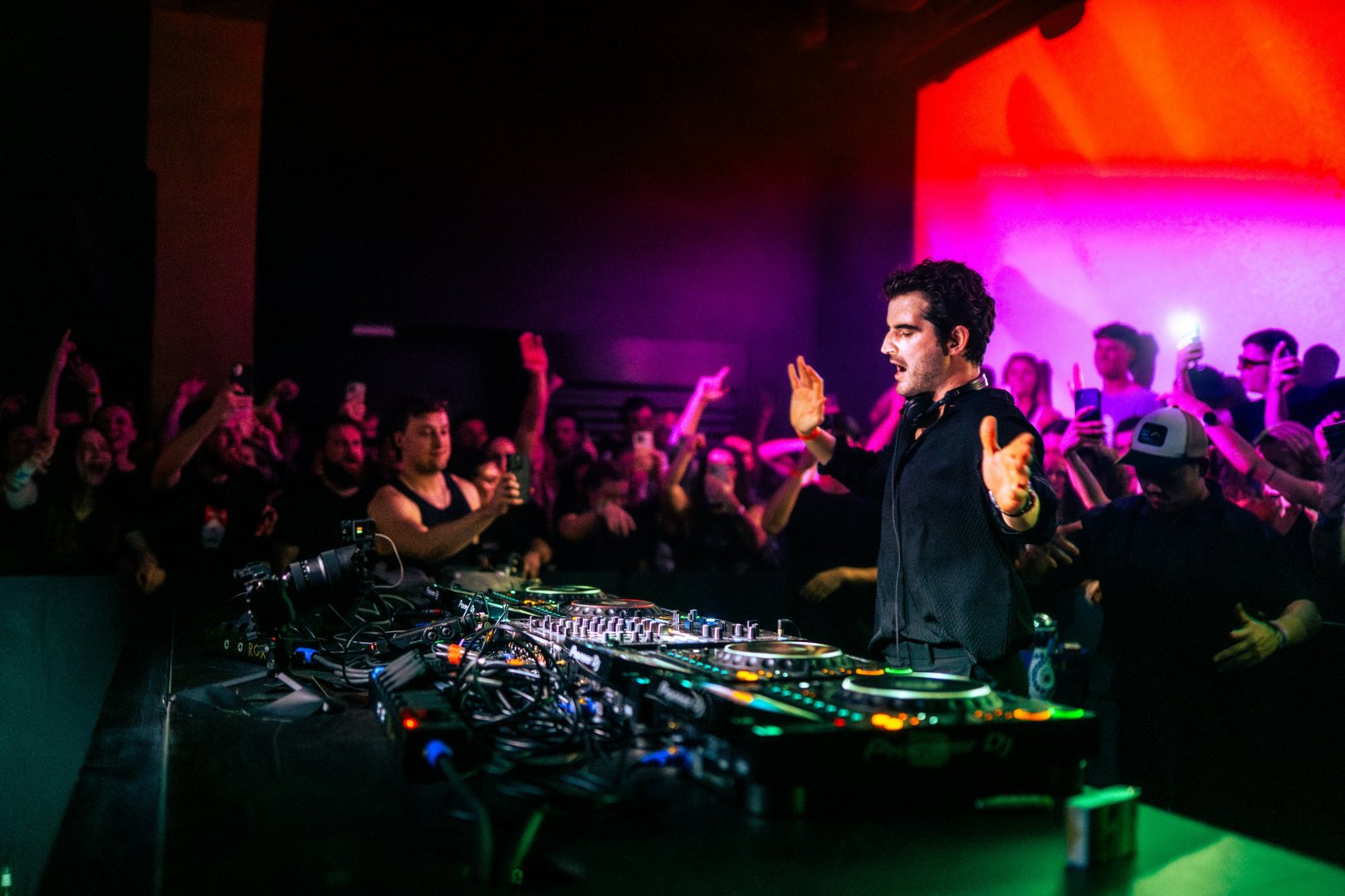 DIMENSION | ROXY Prague