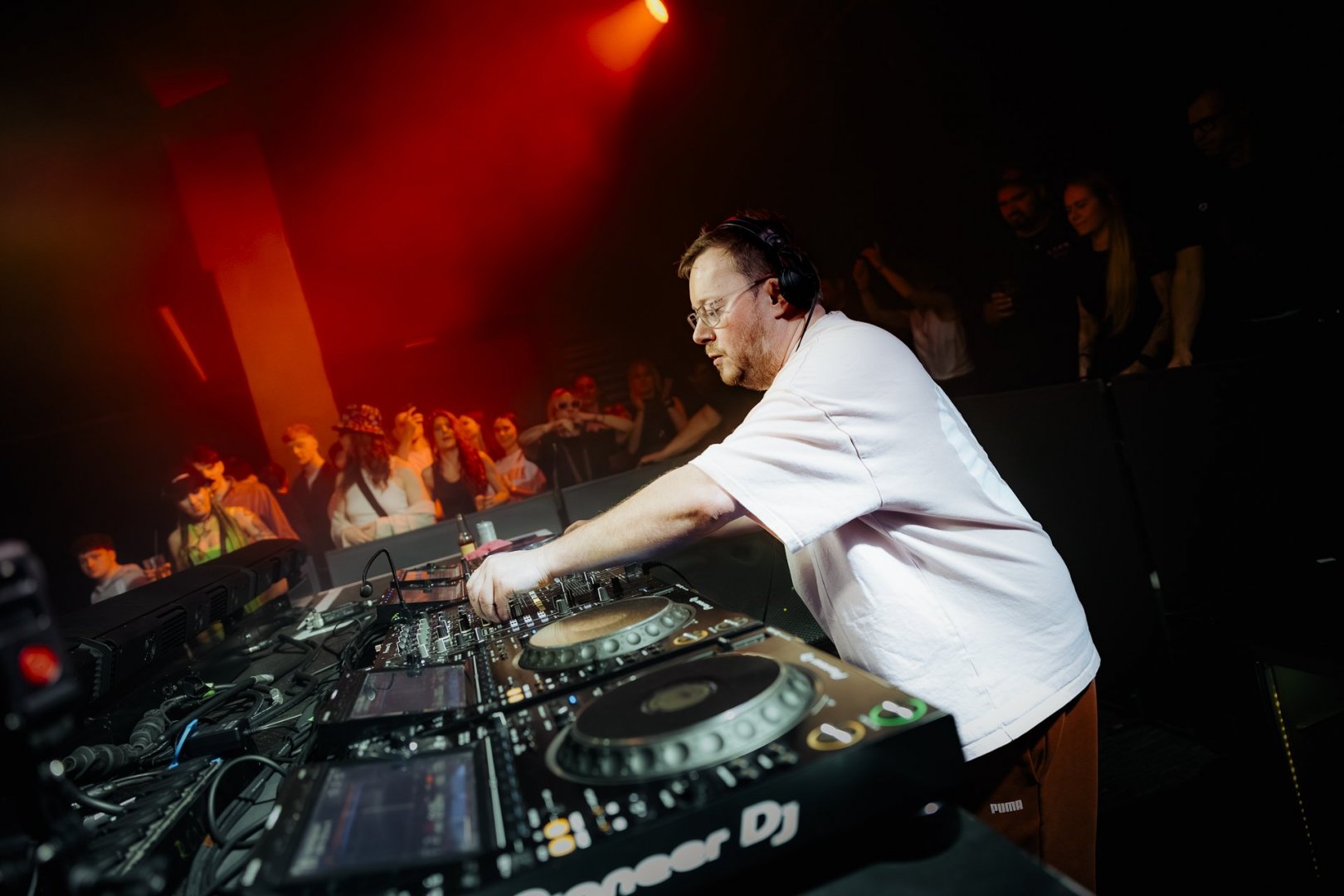 WILKINSON WEEKENDER: DAY 1 | ROXY Prague