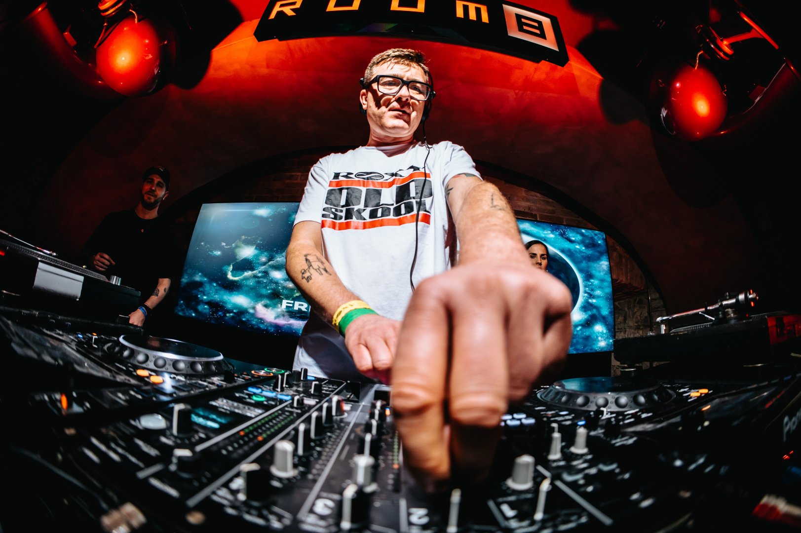 LONDON ELEKTRICITY & ETHERWOOD | ROXY Prague