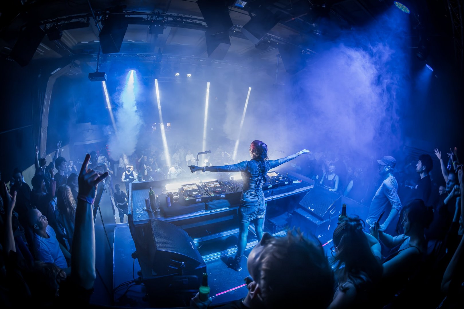 CLARA CUVÉ | ROXY Prague