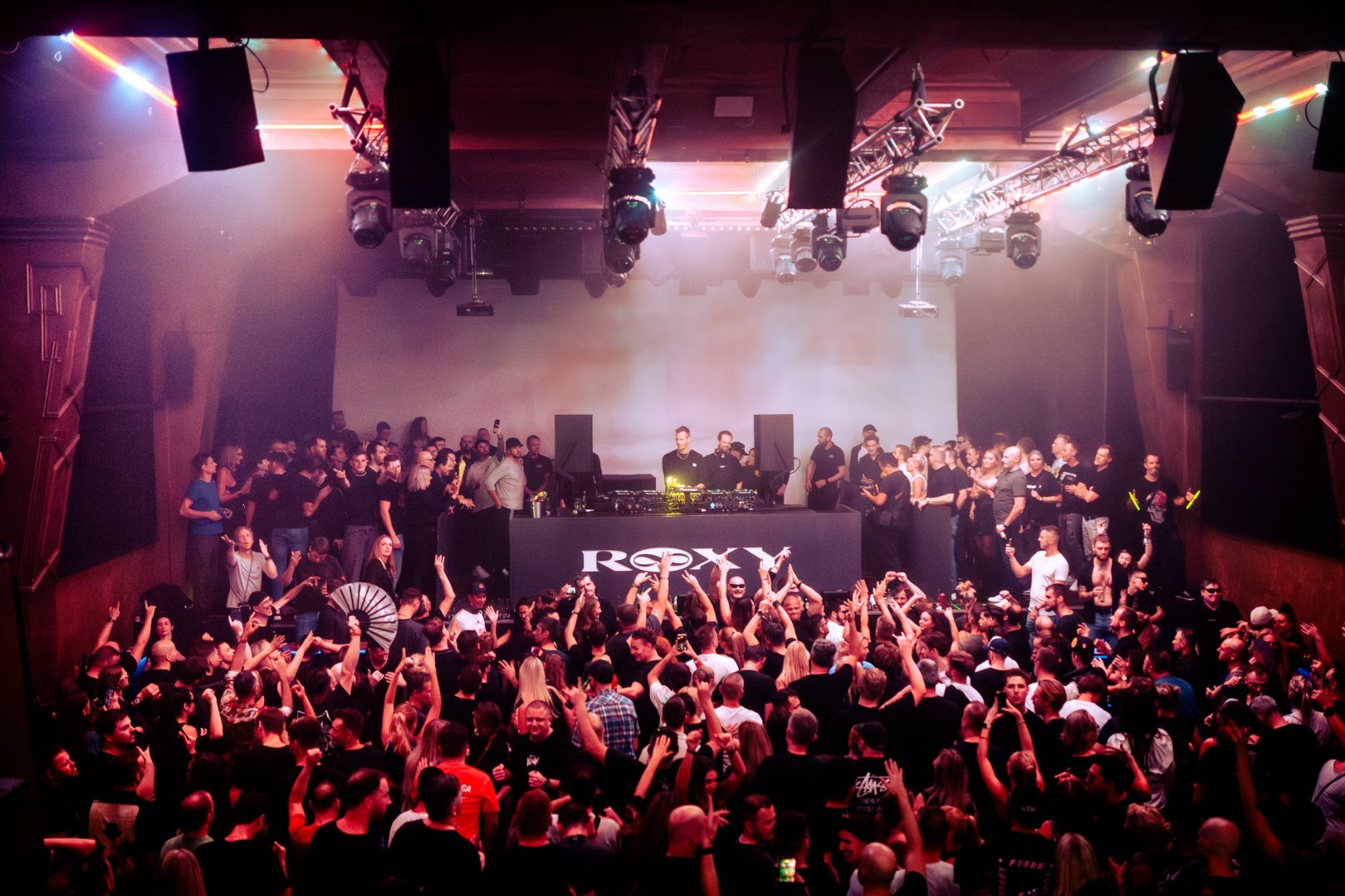 ADAM BEYER | ROXY Prague