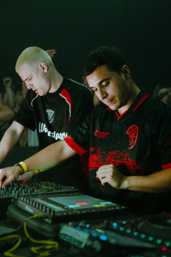 999999999 | ROXY Prague
