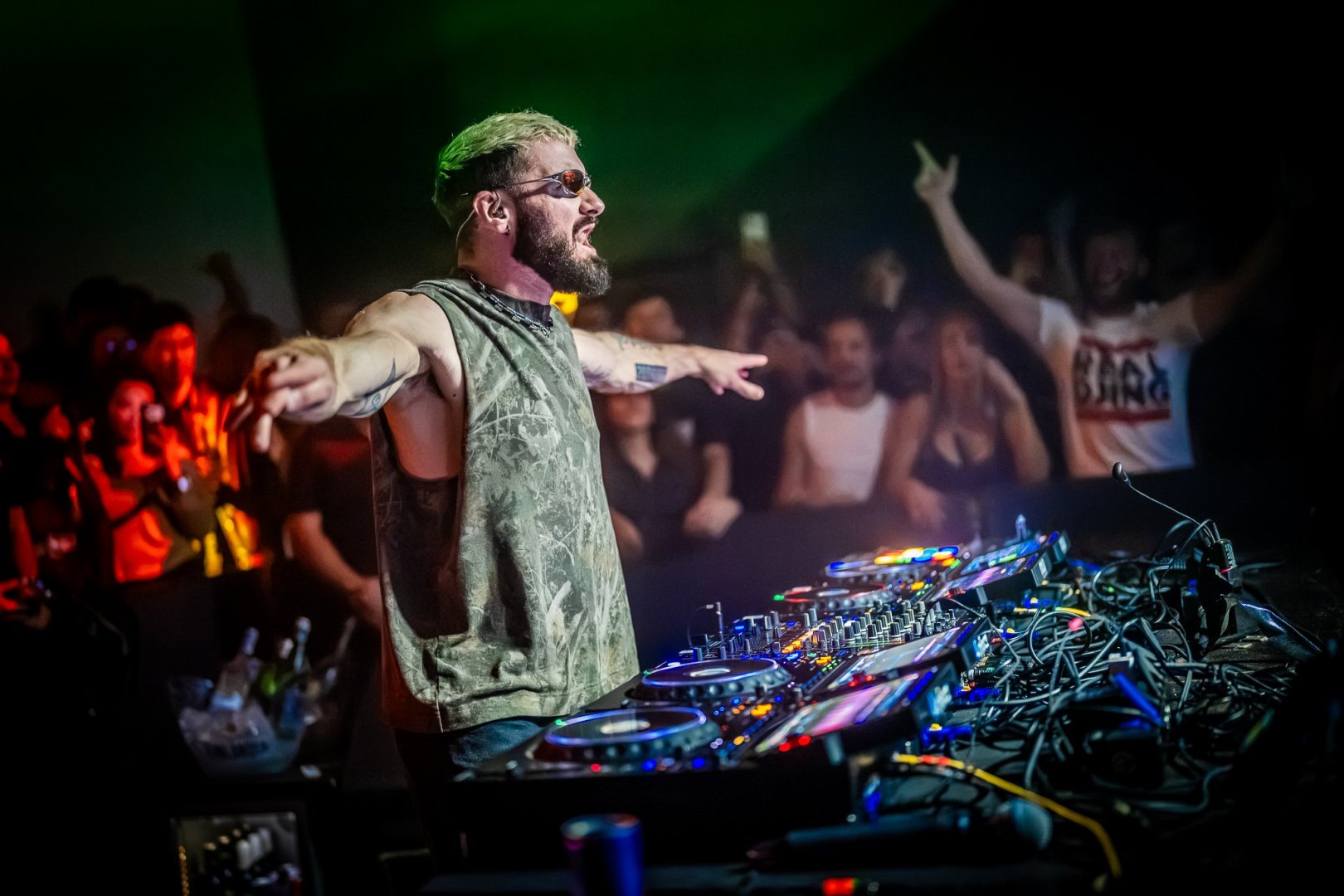 JAMES HYPE | ROXY Prague