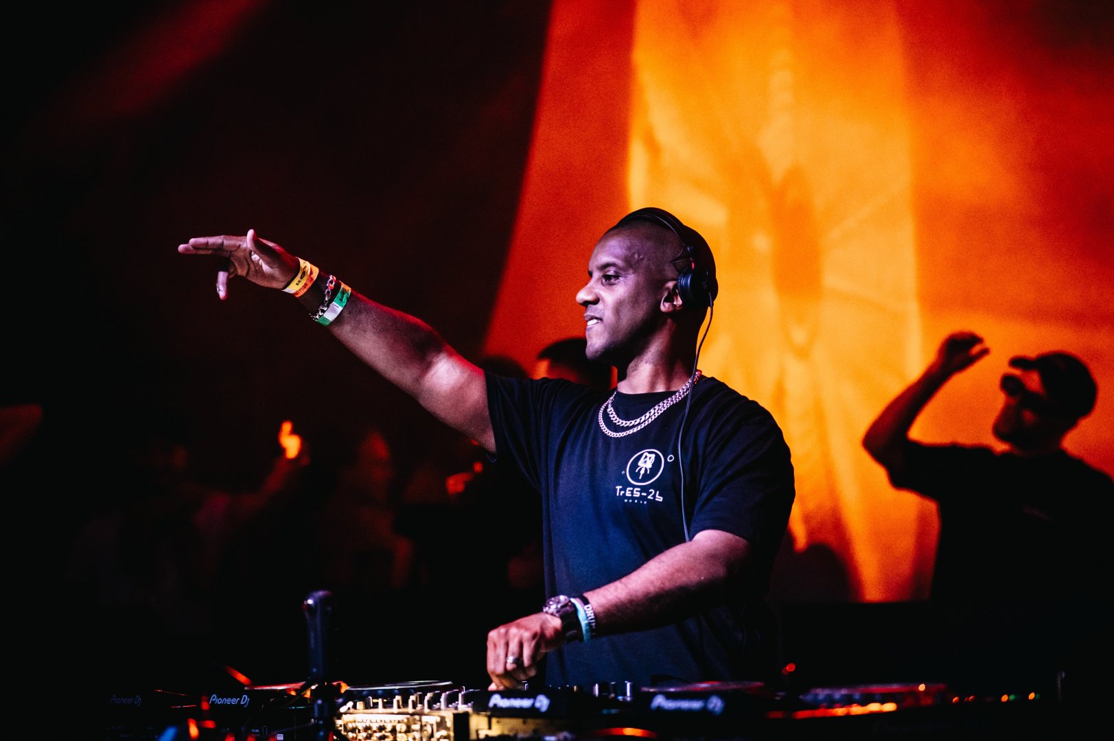 LONDON ELEKTRICITY & ETHERWOOD | ROXY Prague