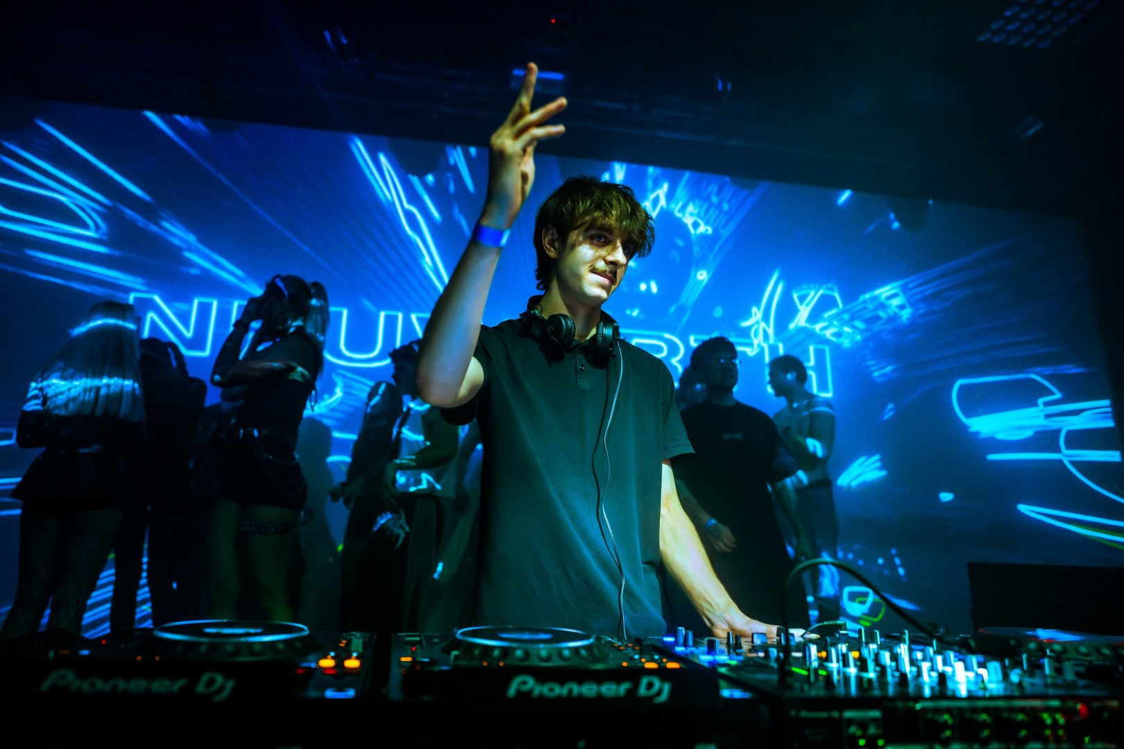 NONSENSE ARMY NIGHT | ROXY Prague