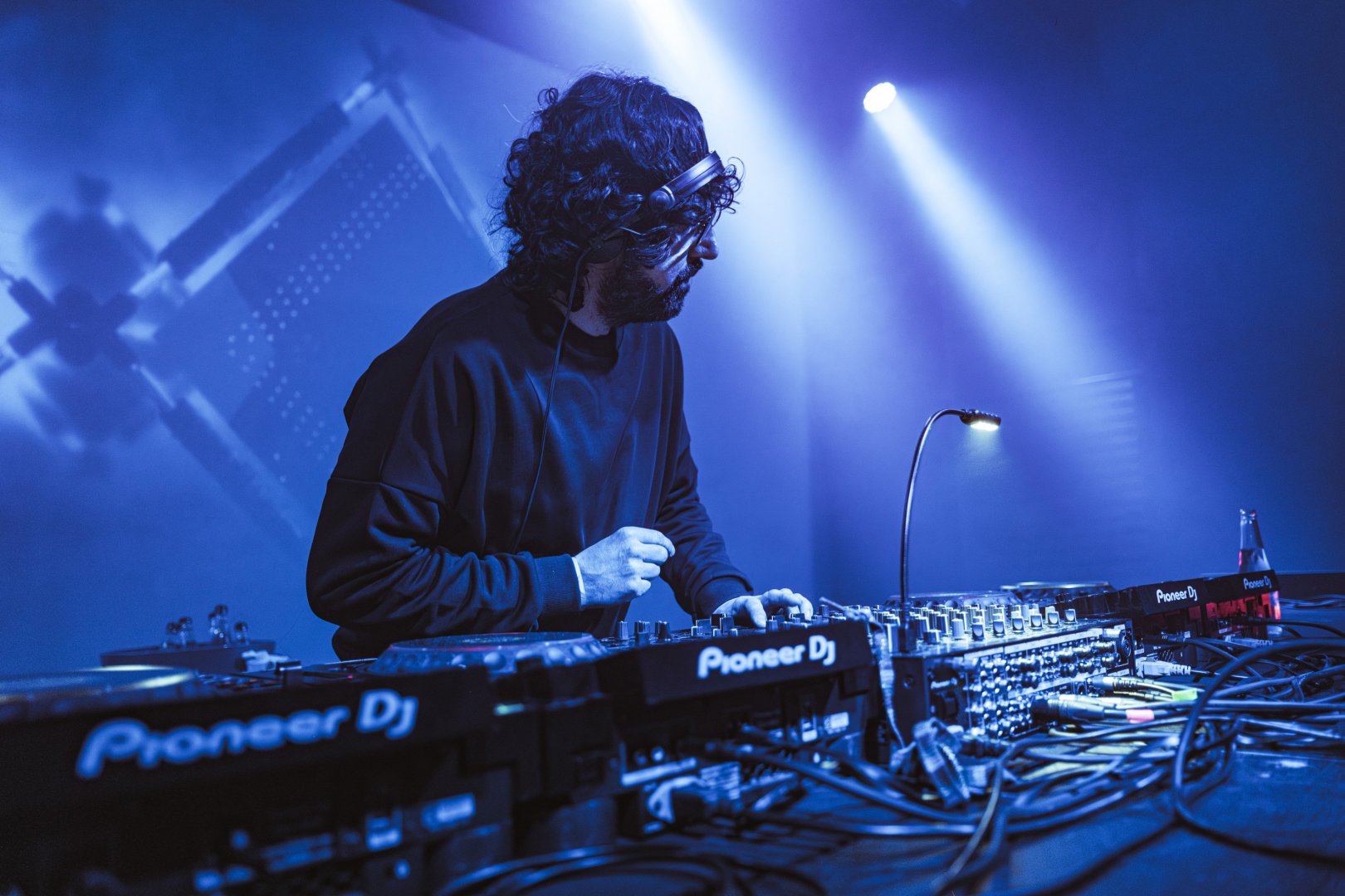 2MANYDJS | ROXY Prague