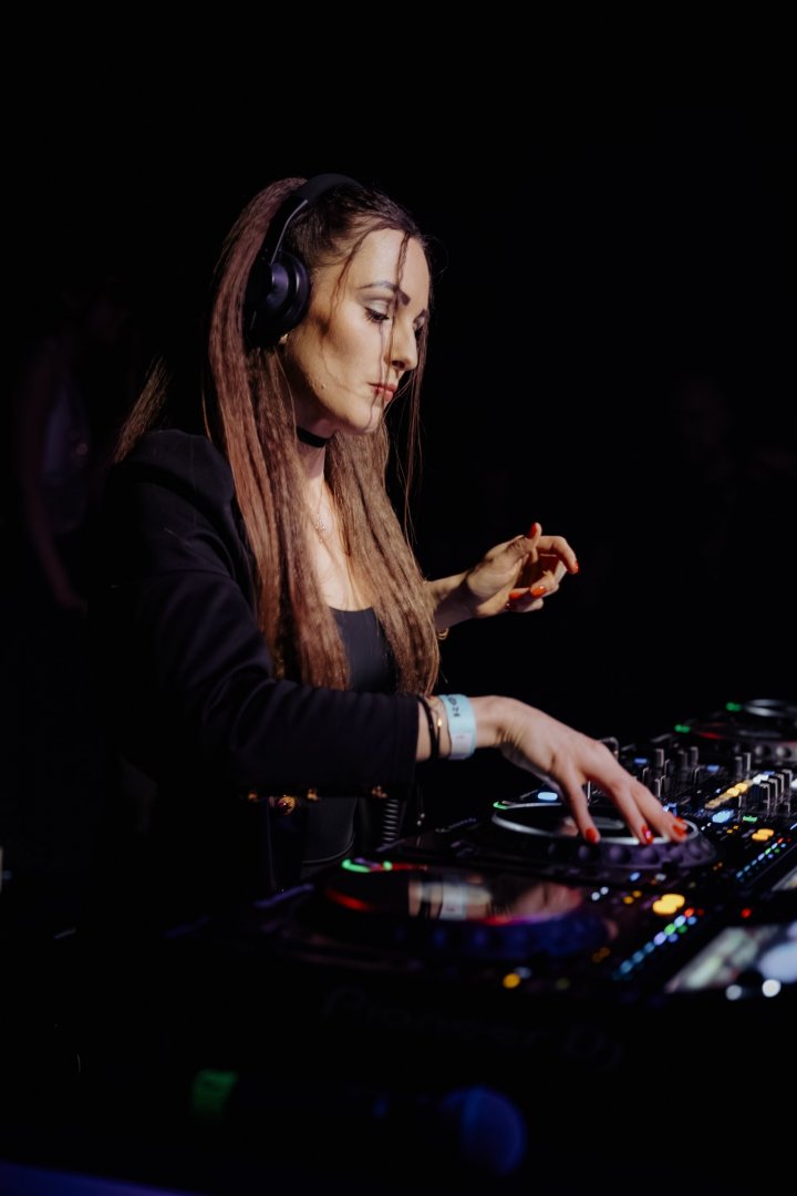 WILKINSON WEEKENDER: DAY 1 | ROXY Prague