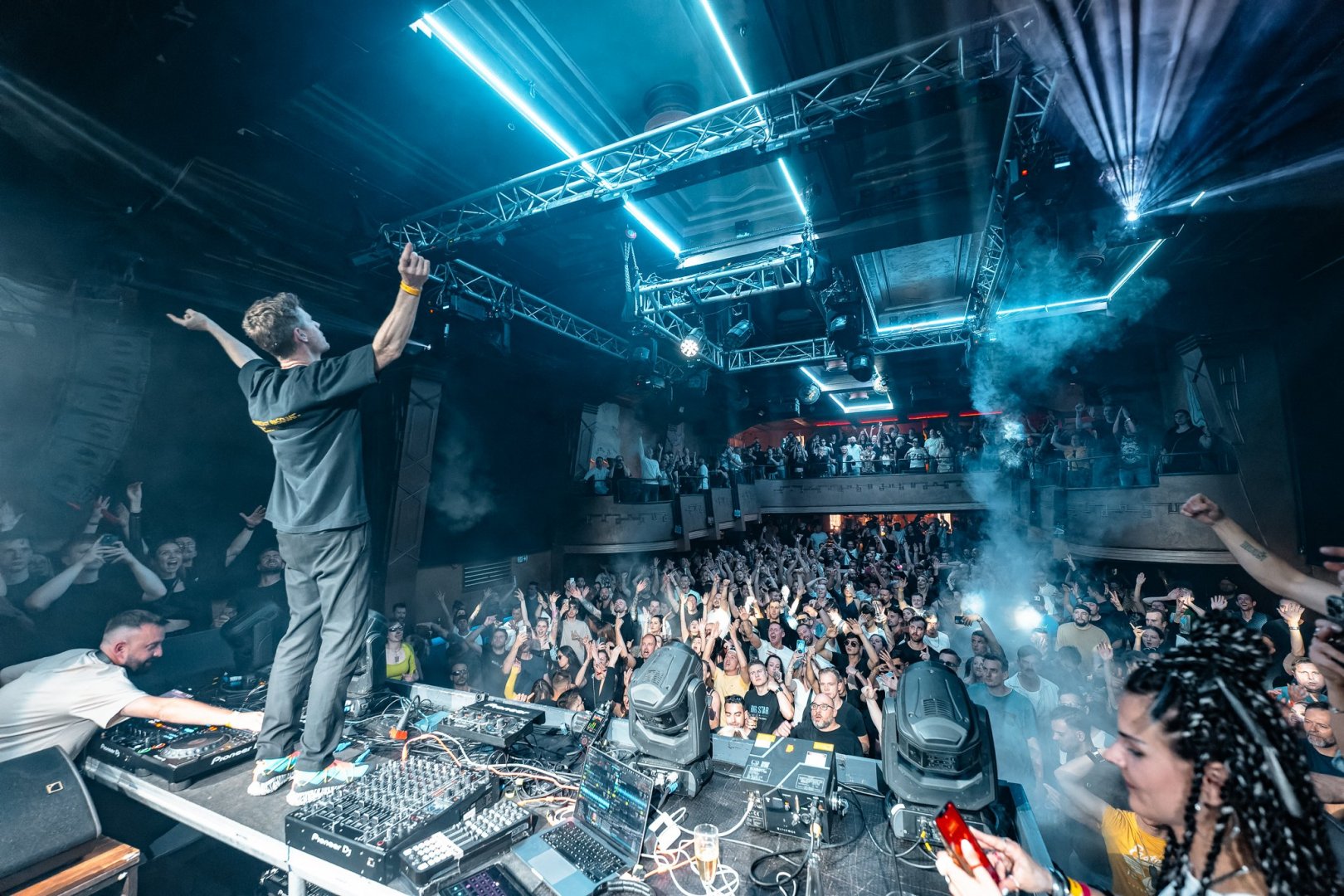 JORIS VOORN | ROXY Prague