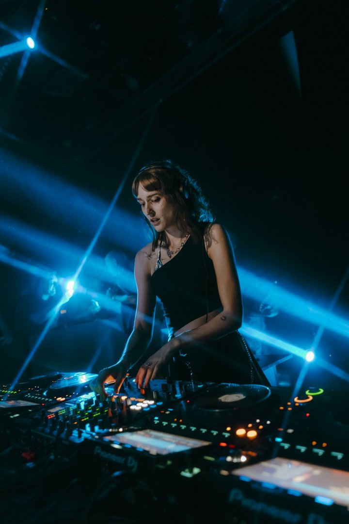 999999999 | ROXY Prague