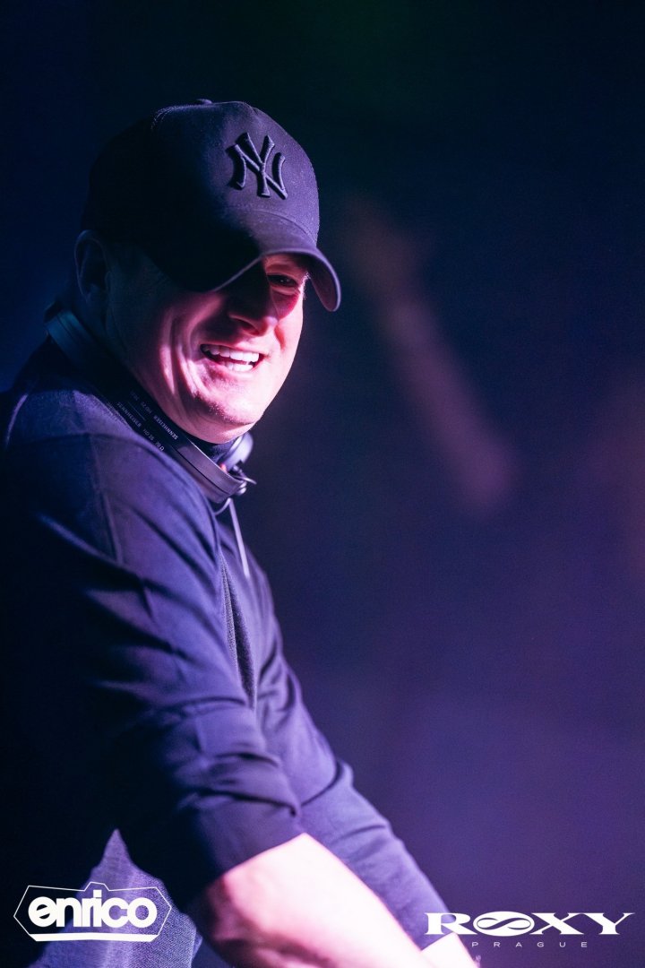DJ ENRICO 50. BDAY W/ KRYDER | ROXY Prague