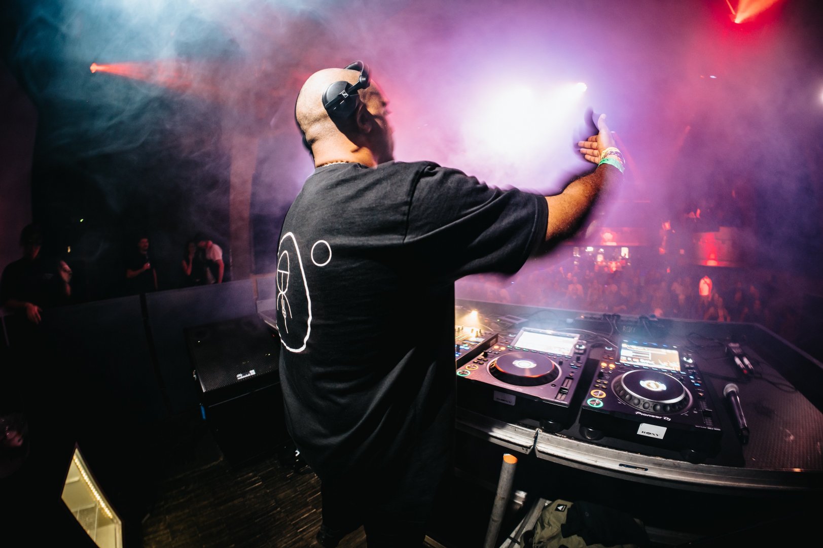 LONDON ELEKTRICITY & ETHERWOOD | ROXY Prague