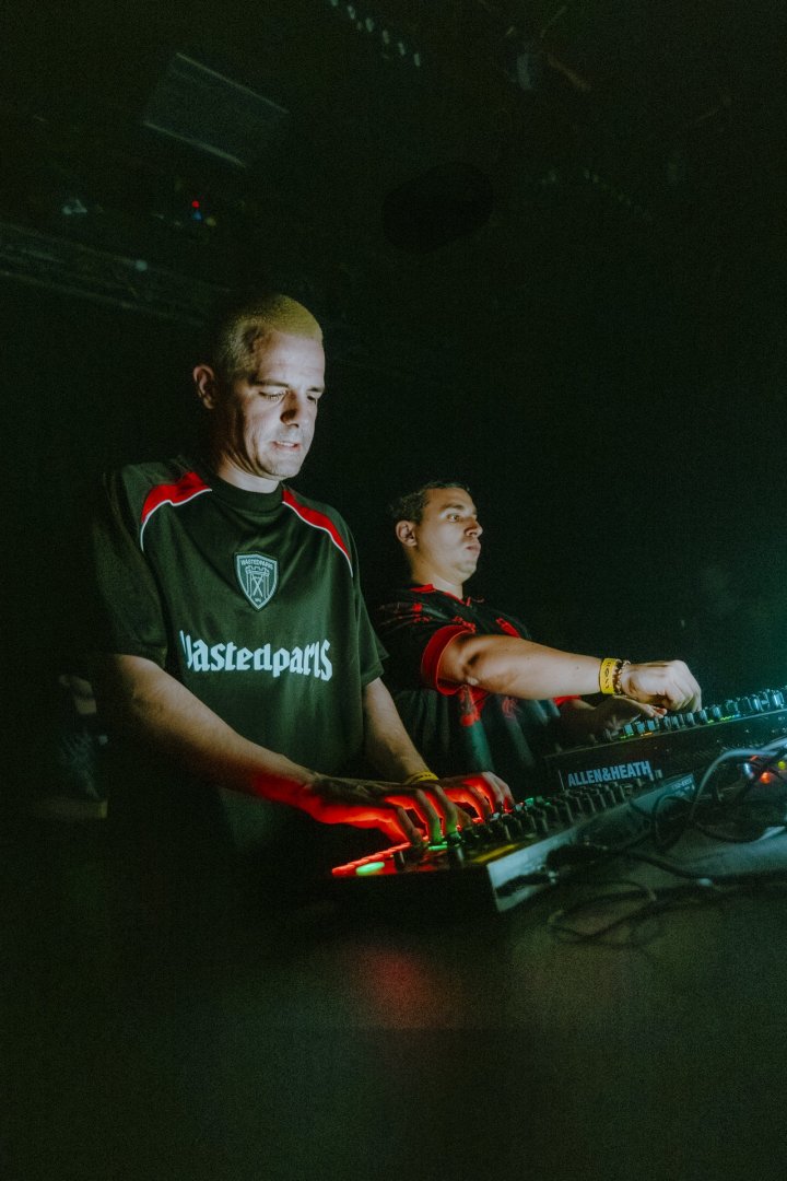 999999999 | ROXY Prague
