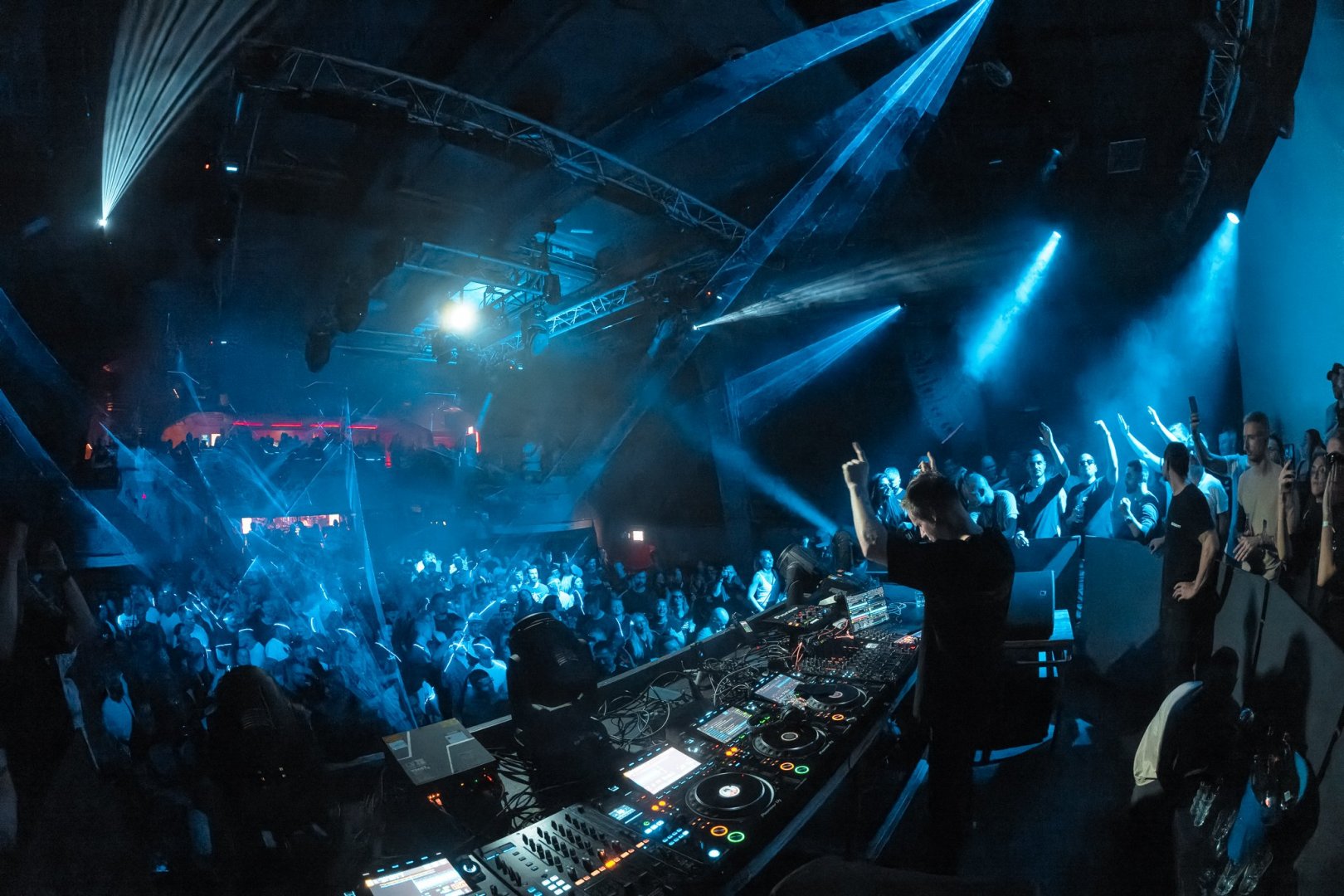 JORIS VOORN | ROXY Prague