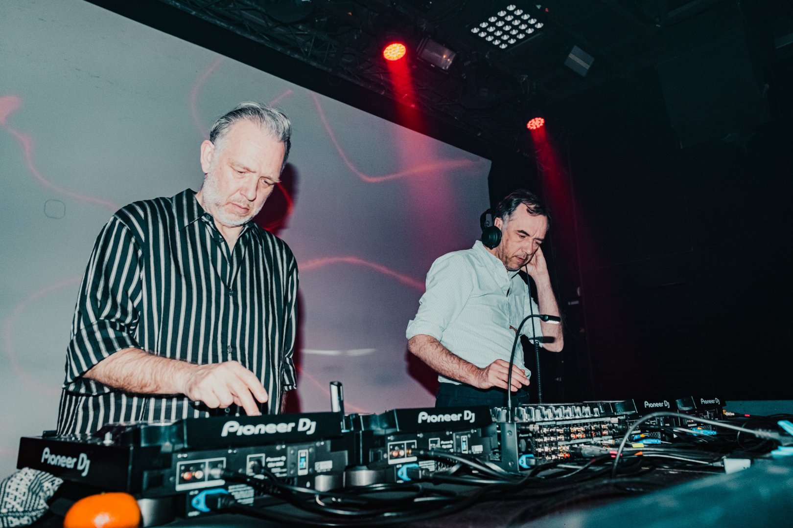 2MANYDJS | ROXY Prague