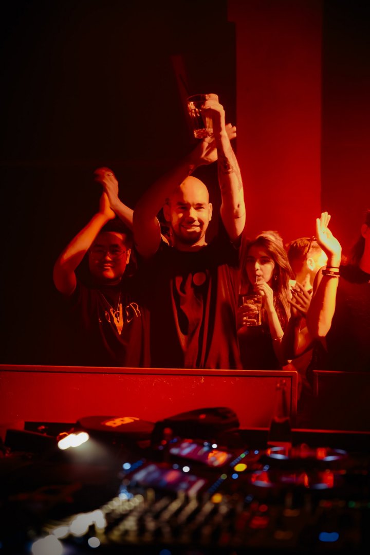 JOHANNES SCHUSTER | ROXY Prague