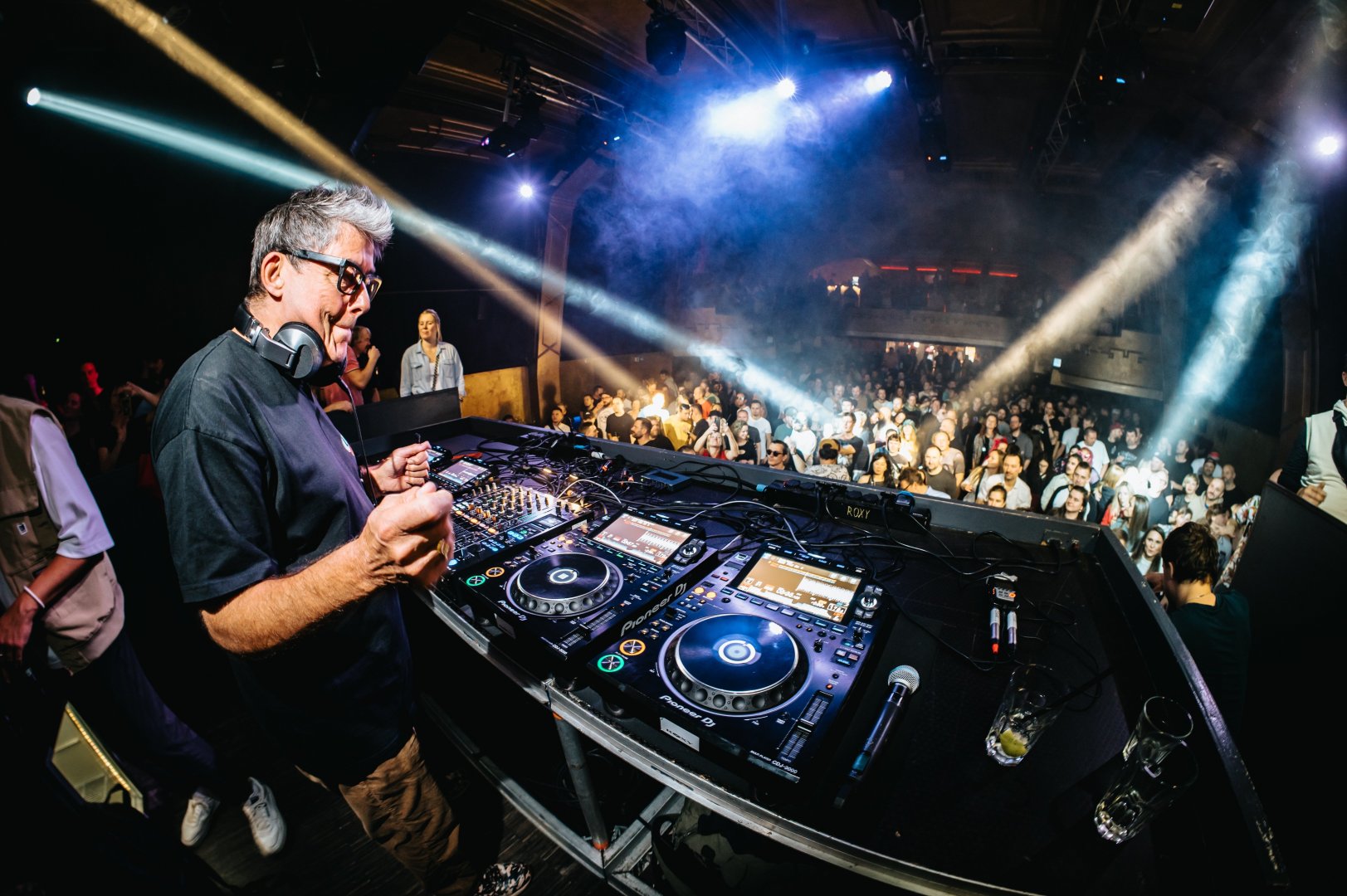 LONDON ELEKTRICITY & ETHERWOOD | ROXY Prague