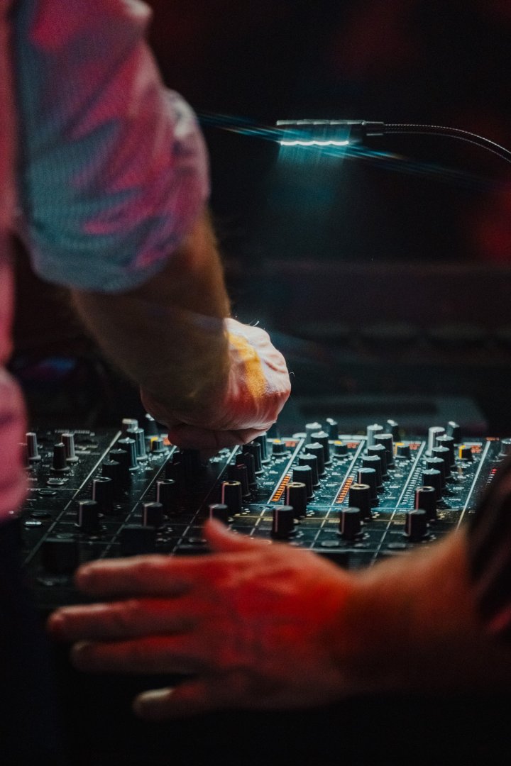 2MANYDJS | ROXY Prague