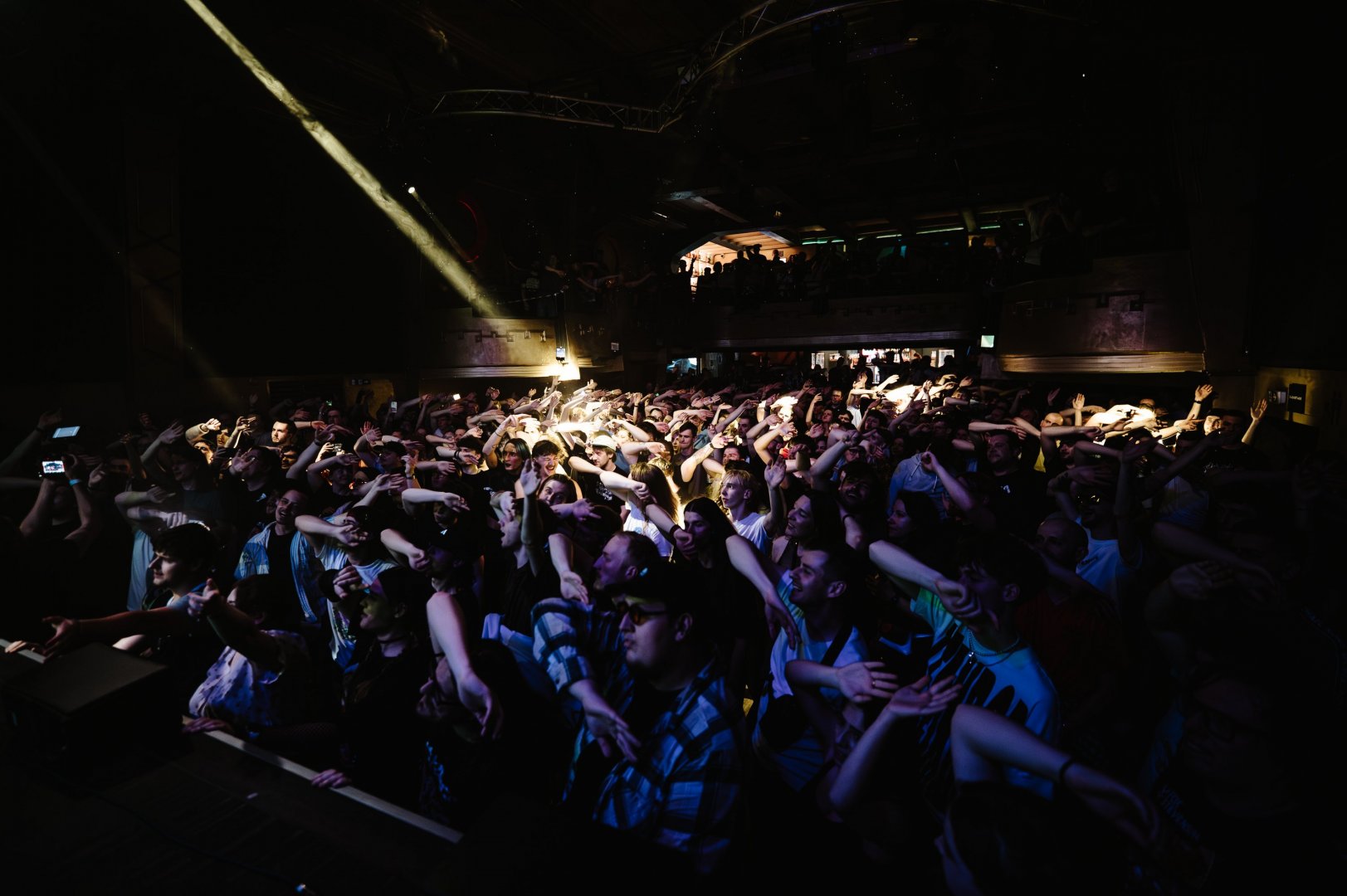 FOX STEVENSON | ROXY Prague