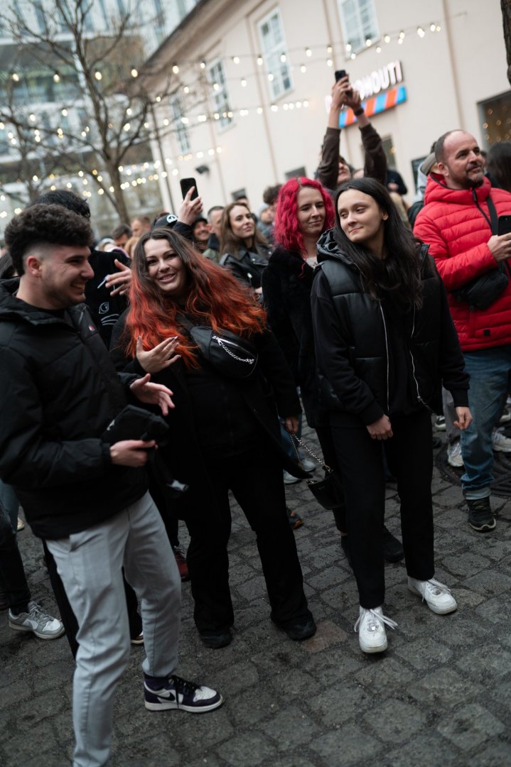 NETSKY POP UP @ DVA KOHOUTI | ROXY Prague