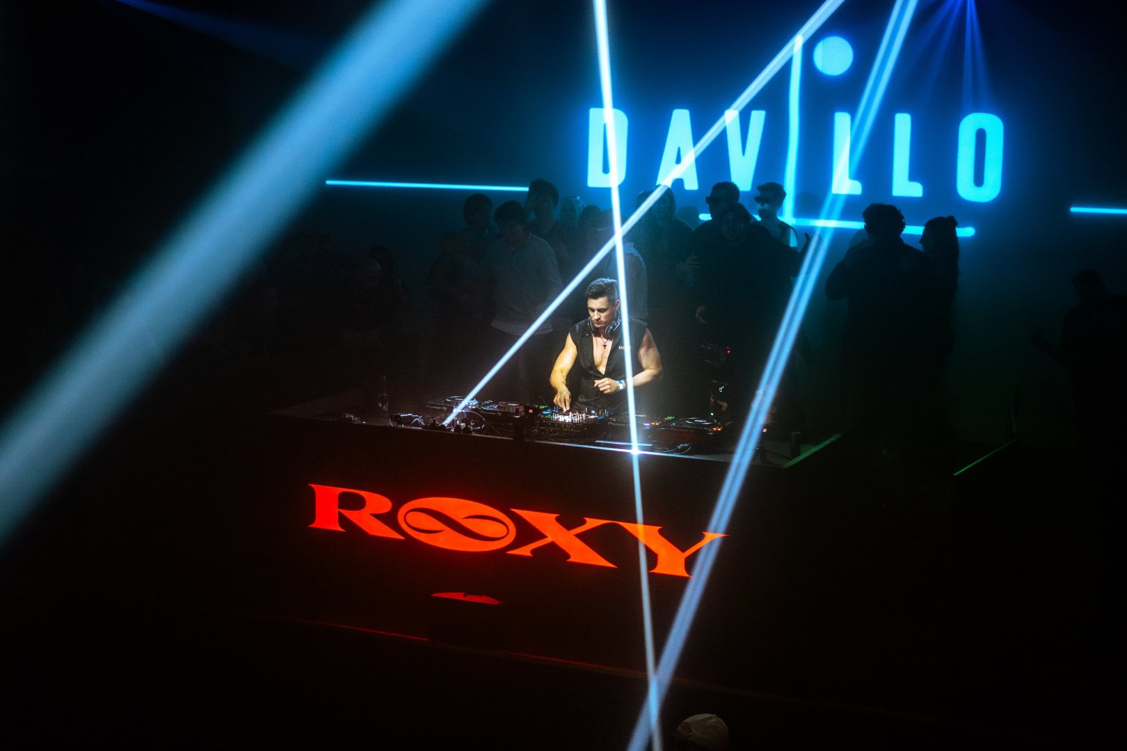 NONSENSE ARMY NIGHT | ROXY Prague