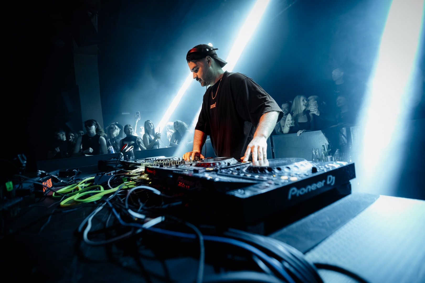 JOHANNES SCHUSTER | ROXY Prague