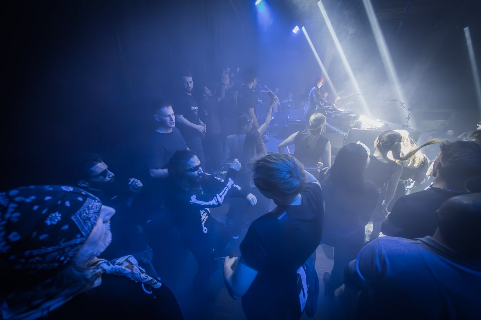 CLARA CUVÉ | ROXY Prague