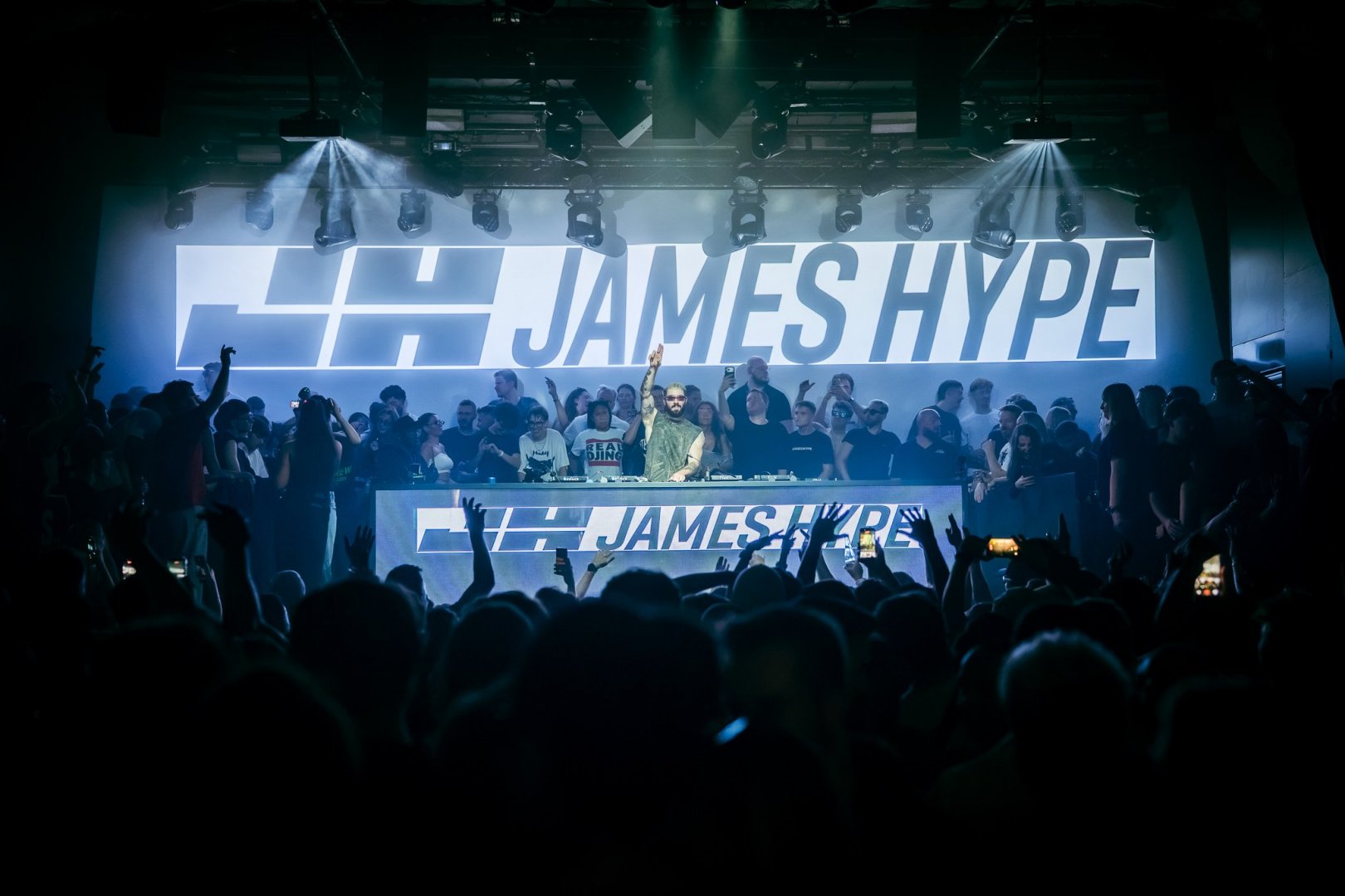 JAMES HYPE | ROXY Prague